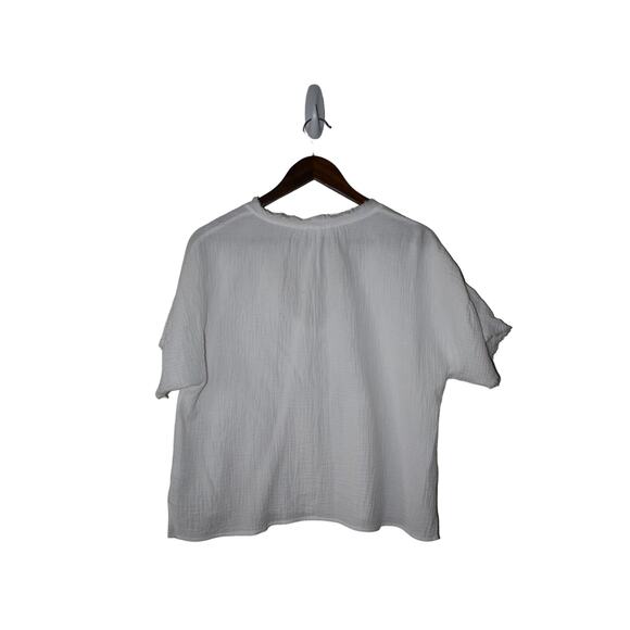 Carly Jean LA 100% Cotton White V Neck Top Size S - Picture 2 of 5